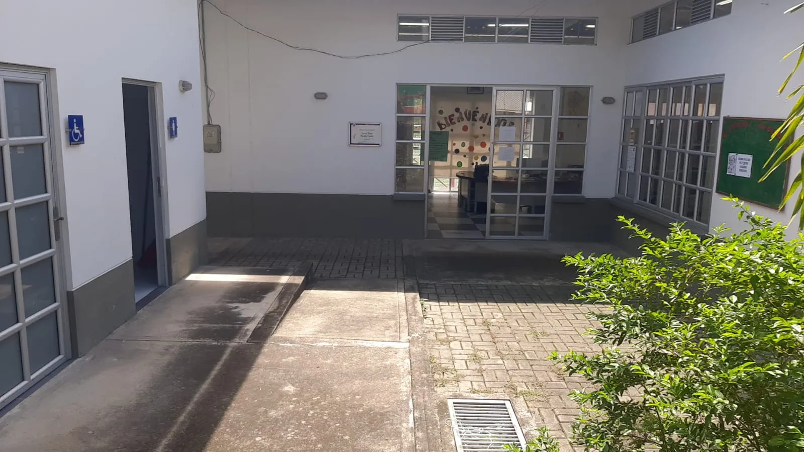 Imagen de la biblioteca